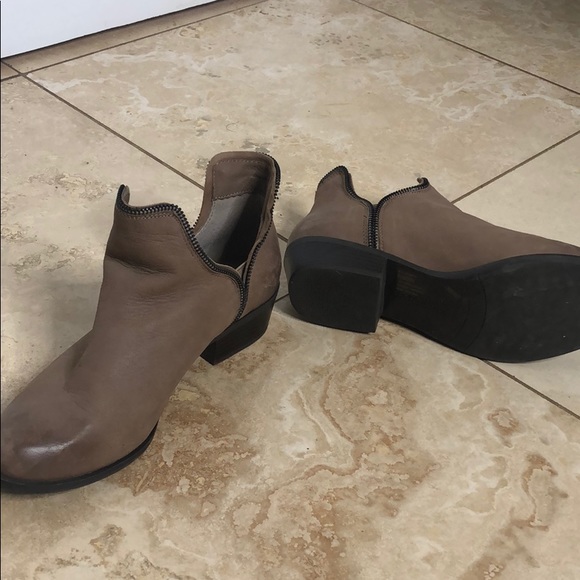 Booties - Picture 5 of 6